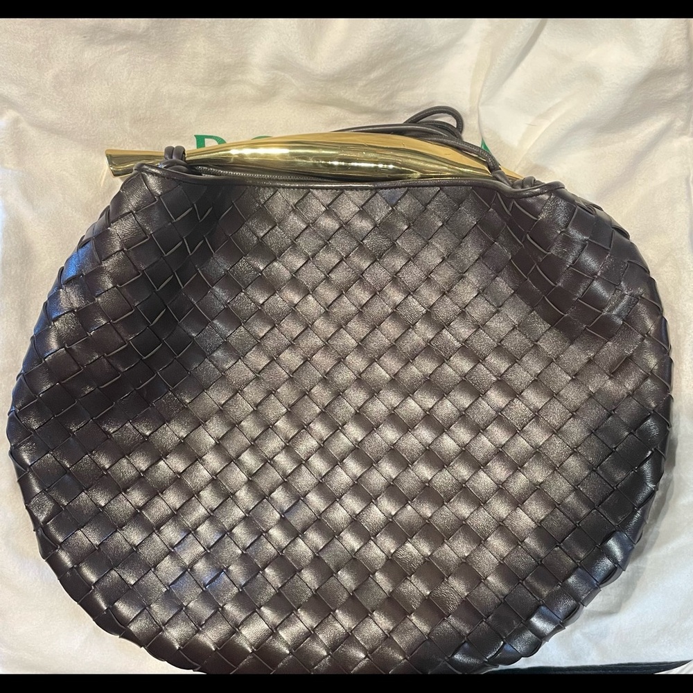 Women’s Bottega Veneta Brown Leather Bag - Picture 2 of 2